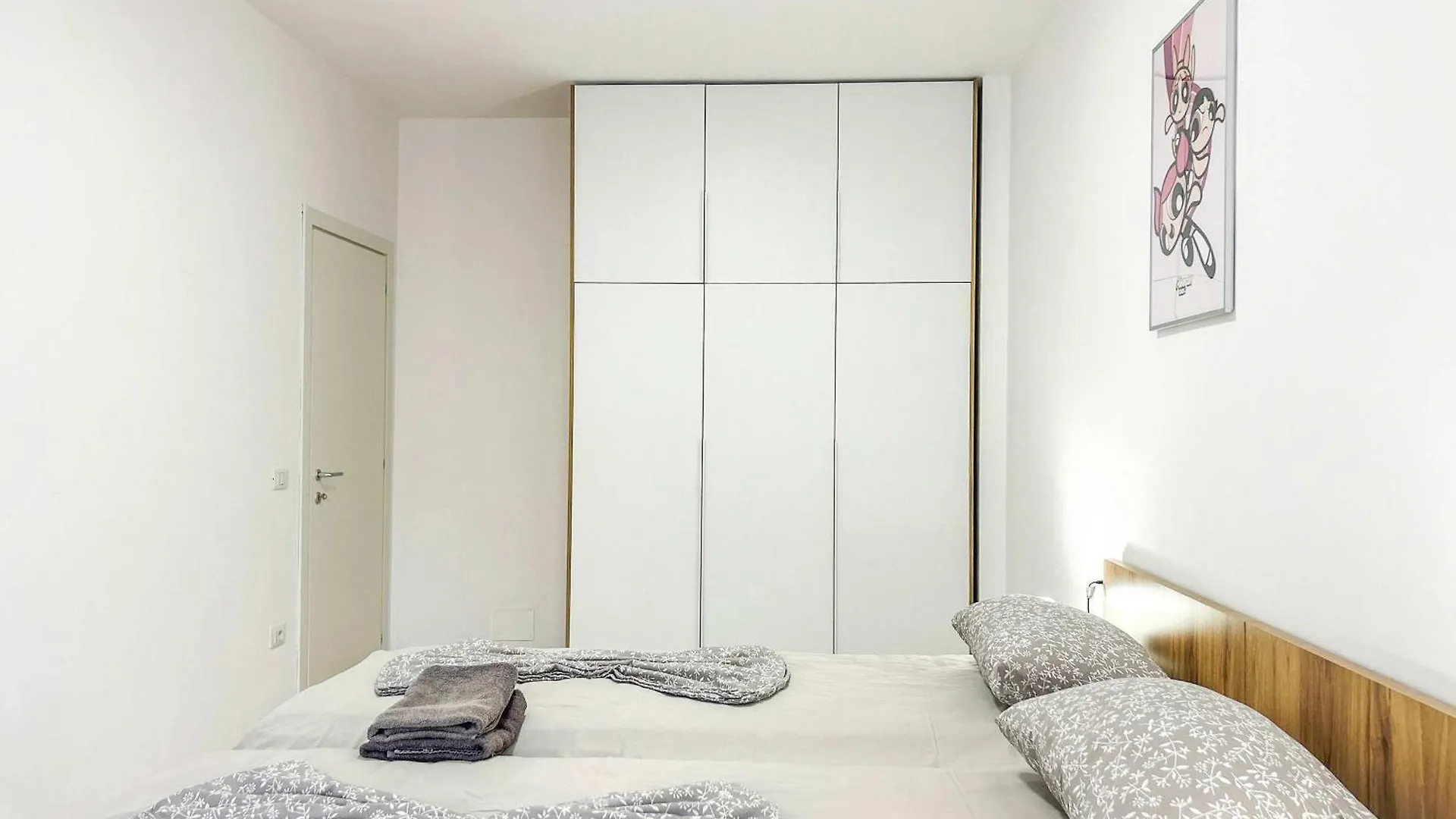 2 Bedroom Apartment 983 Durres