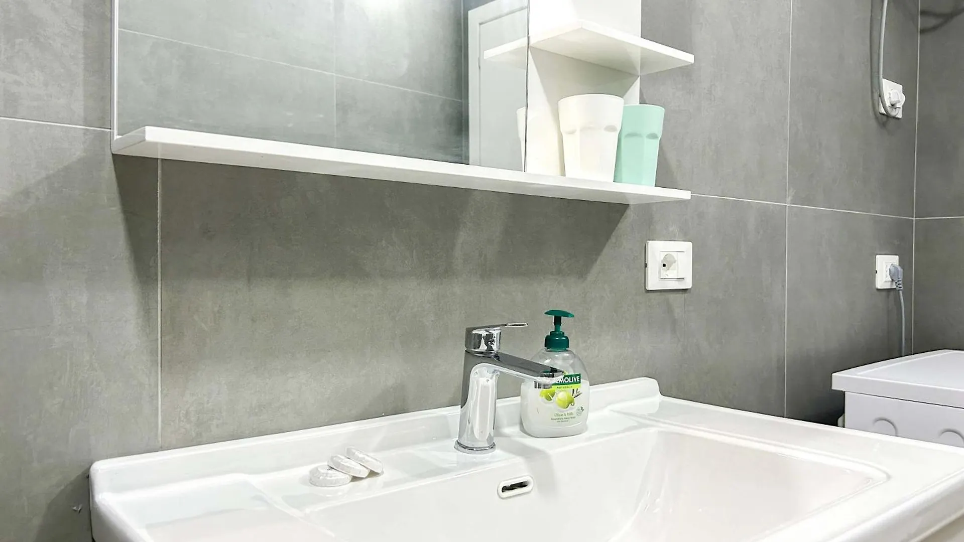 2 Bedroom Apartment 983 Durres